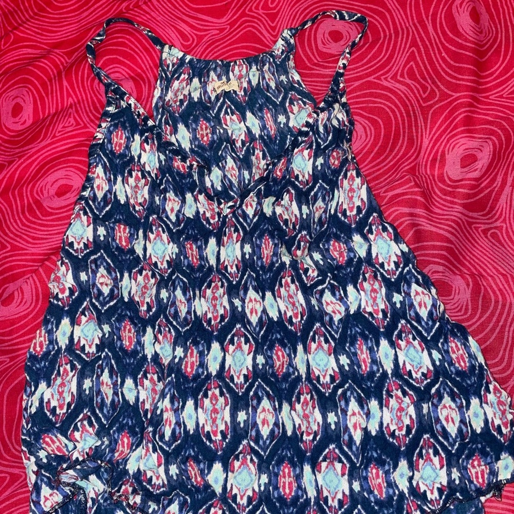 Hollister aztec pattern crop tank